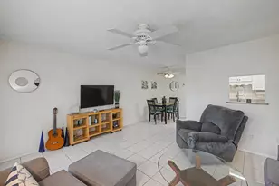 111 Doolen Ct, North Palm Beach, FL 33408 - Photo 4