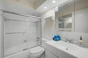 111 Doolen Ct, North Palm Beach, FL 33408 - Photo 10