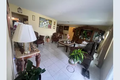 5706 NW 68th Terrace, Tamarac, FL 33321 - Photo 8