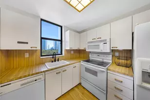 18181 NE 31st Ct, Aventura, FL 33160 - Photo 12