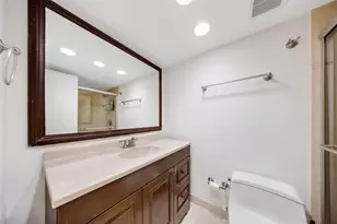 18181 NE 31st Ct, Aventura, FL 33160 - Photo 16