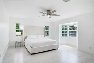 1940 Harbourview Dr, Fort Lauderdale, FL 33316 - Photo 20