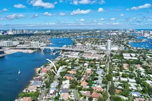 1940 Harbourview Dr, Fort Lauderdale, FL 33316 - Photo 38