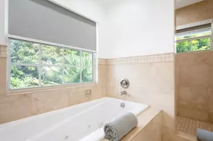 1940 Harbourview Dr, Fort Lauderdale, FL 33316 - Photo 22