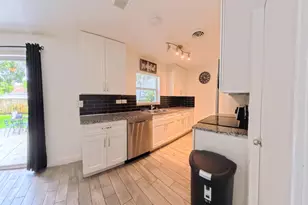 1719 15th Ave N, Lake Worth Beach, FL 33460 - Photo 12