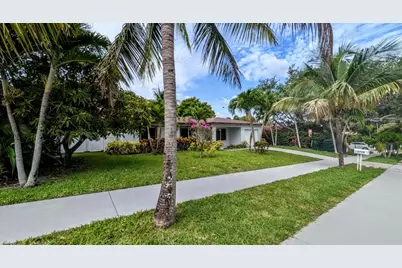 1719 15th Avenue N, Lake Worth Beach, FL 33460 - Photo 2