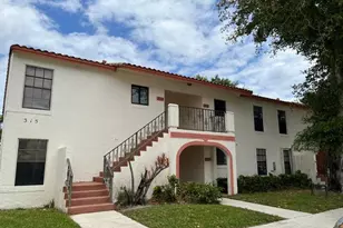 315 Palmwood Pl, Boca Raton, FL 33431 - Photo 1
