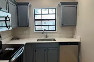 315 Palmwood Pl, Boca Raton, FL 33431 - Photo 4