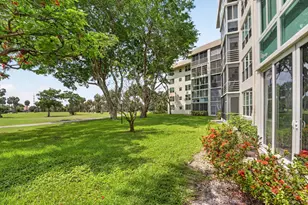 3960 Oaks Clubhouse, Pompano Beach, FL 33069 - Photo 34