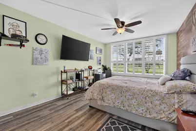 3960 Oaks Clubhouse #110, Pompano Beach, FL 33069 - Photo 18