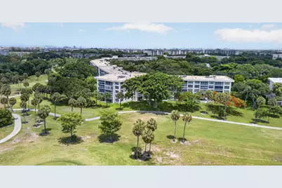 3960 Oaks Clubhouse #110, Pompano Beach, FL 33069 - Photo 46