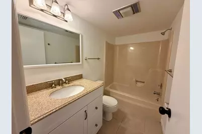 400 18th Street #B4, Vero Beach, FL 32960 - Photo 14