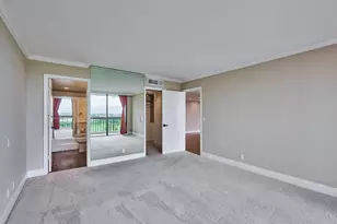 2425 Presidential Way, West Palm Beach, FL 33401 - Photo 26