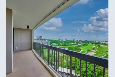 2425 Presidential Way #1405, West Palm Beach, FL 33401 - Photo 24