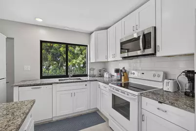 1875 Ridge Road, Juno Beach, FL 33408 - Photo 20