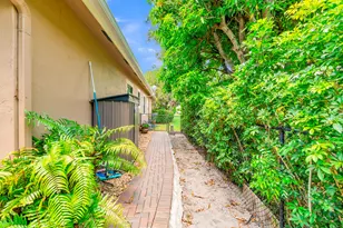 5718 NW 50th Dr, Coral Springs, FL 33067 - Photo 54