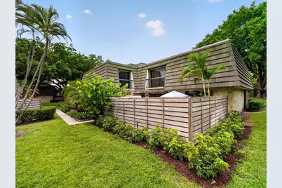 1519 15th Terrace, Palm Beach Gardens, FL 33418 - Photo 1