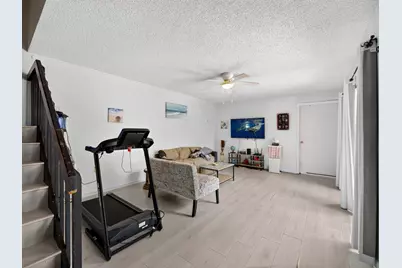 1519 15th Terrace, Palm Beach Gardens, FL 33418 - Photo 2