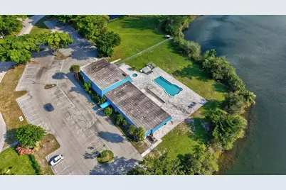 4741 NW 13th Avenue, Deerfield Beach, FL 33064 - Photo 2