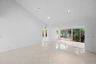 5635 Kiowa Circle, Boynton Beach, FL 33437 - Photo 20