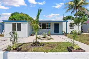 1306 S C Terrace, Lake Worth Beach, FL 33460 - Photo 1