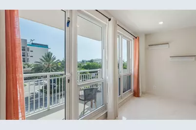133 N Pompano Beach Boulevard #204, Pompano Beach, FL 33062 - Photo 12