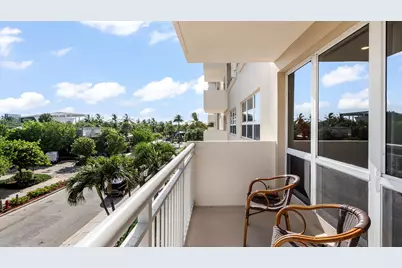 133 N Pompano Beach Boulevard #204, Pompano Beach, FL 33062 - Photo 14