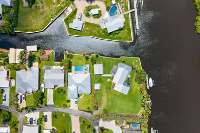 715 SW Rustic Circle, Stuart, FL 34997 - Photo 14