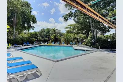 3017 N Oakland Forest Drive #308, Oakland Park, FL 33309 - Photo 24