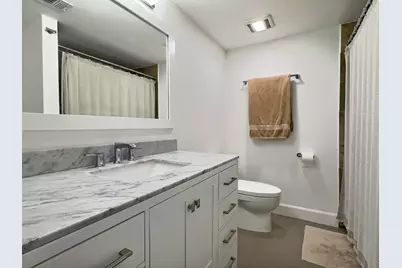 3017 N Oakland Forest Drive #308, Oakland Park, FL 33309 - Photo 2