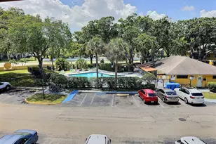 3017 N Oakland Forest Dr, Oakland Park, FL 33309 - Photo 28