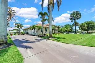 2043 SE Bisbee St, Port Saint Lucie, FL 34952 - Photo 6