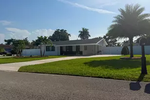 80 Cleveland Rd, Lake Worth, FL 33467 - Photo 2