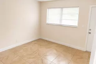 824 NE 16th St, Fort Lauderdale, FL 33304 - Photo 8