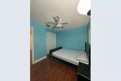 102 Pleasant Hill Lane, Tamarac, FL 33319 - Photo 4