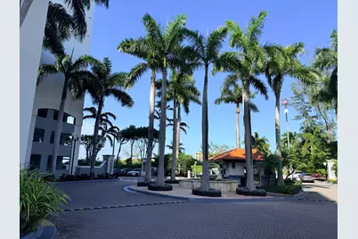 5077 NW 7th Street #914, Miami, FL 33126 - Photo 4
