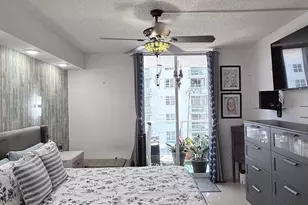 5077 NW 7th St, Miami, FL 33126 - Photo 12