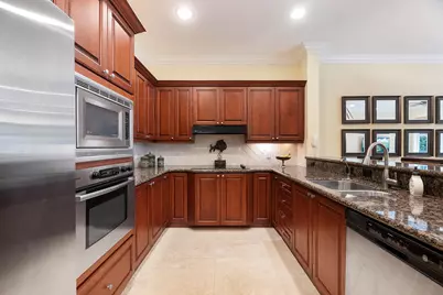 1421 NE 26th Avenue, Fort Lauderdale, FL 33304 - Photo 6