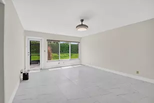 9095 Flynn Cir, Boca Raton, FL 33496 - Photo 16