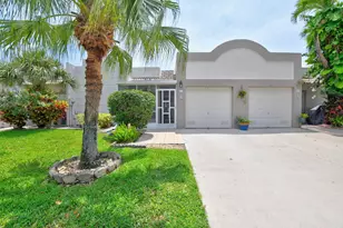 9095 Flynn Cir, Boca Raton, FL 33496 - Photo 2