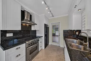 1325 Guava Isle, Fort Lauderdale, FL 33315 - Photo 14