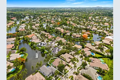 10787 Blue Palm Street, Plantation, FL 33324 - Photo 32