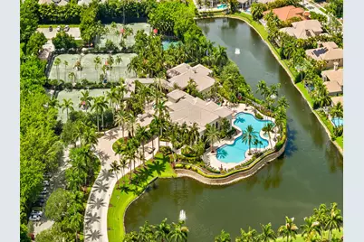 10787 Blue Palm Street, Plantation, FL 33324 - Photo 38