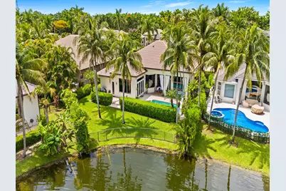 10787 Blue Palm Street, Plantation, FL 33324 - Photo 4