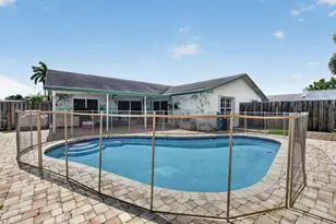 1345 SW 28th Ave, Deerfield Beach, FL 33442 - Photo 26
