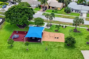 1345 SW 28th Ave, Deerfield Beach, FL 33442 - Photo 40