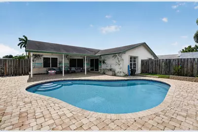 1345 SW 28th Avenue, Deerfield Beach, FL 33442 - Photo 28
