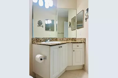 11021 Legacy Lane #302, Palm Beach Gardens, FL 33410 - Photo 20