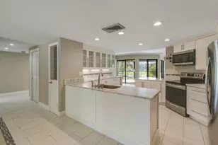 1117 Marine Way E, North Palm Beach, FL 33408 - Photo 8