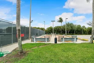 47 Saxony A, Delray Beach, FL 33446 - Photo 40